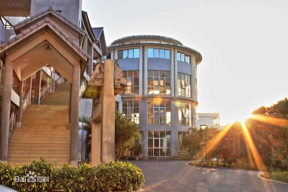 2015年高考广东工商职业学院最低录取分数线