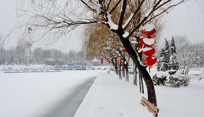 雪景有多美?一起欣赏冬天雪景作文吧!_气象万